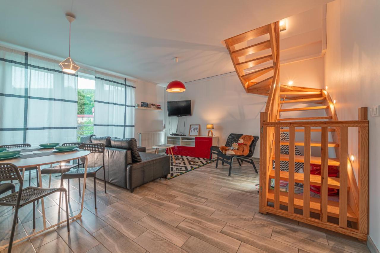 Apartament Rodzinny Plus Mountain Aparts Swieradow-Zdroj Ngoại thất bức ảnh